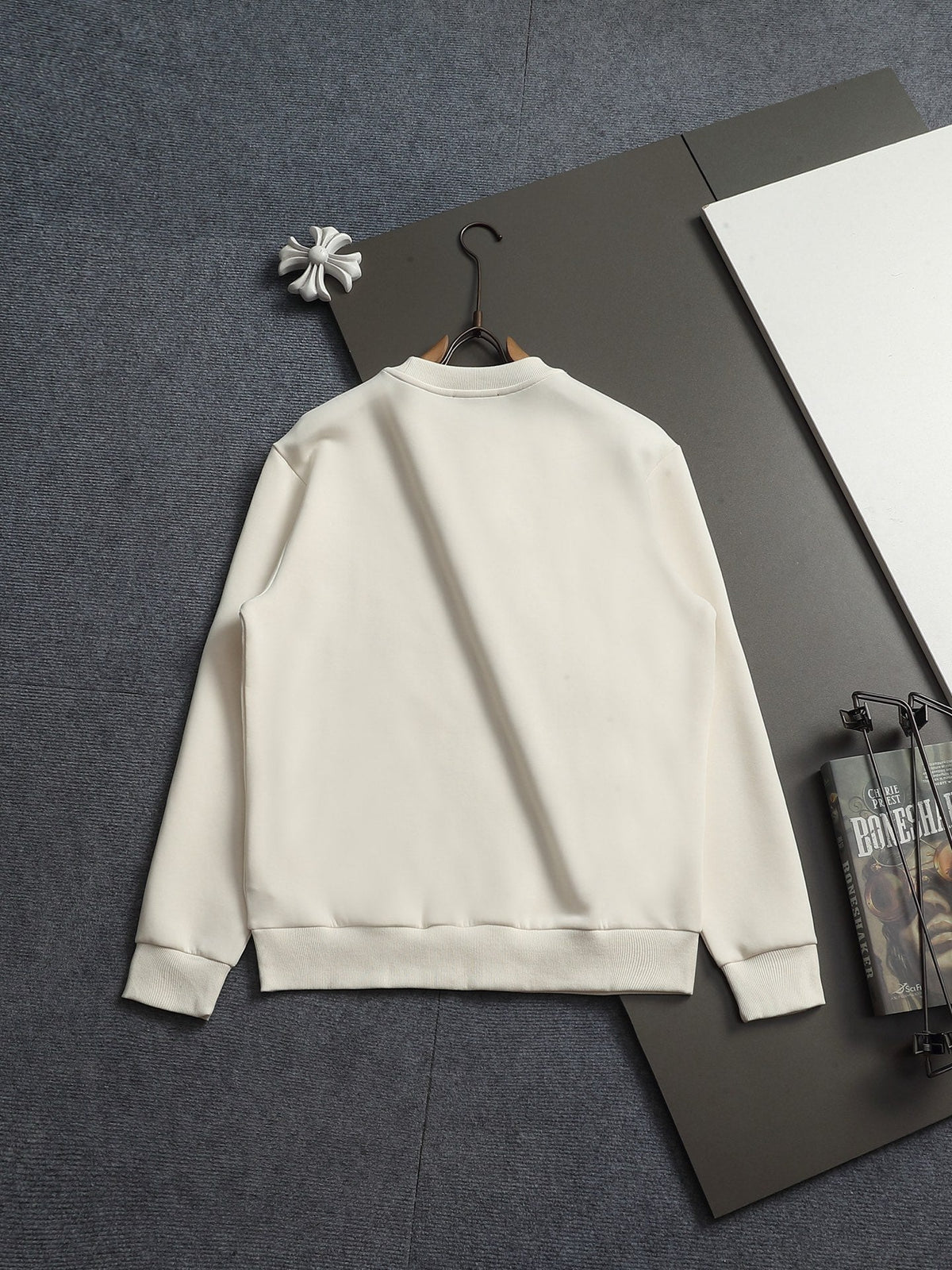 Classic Fashion Sweater-1492