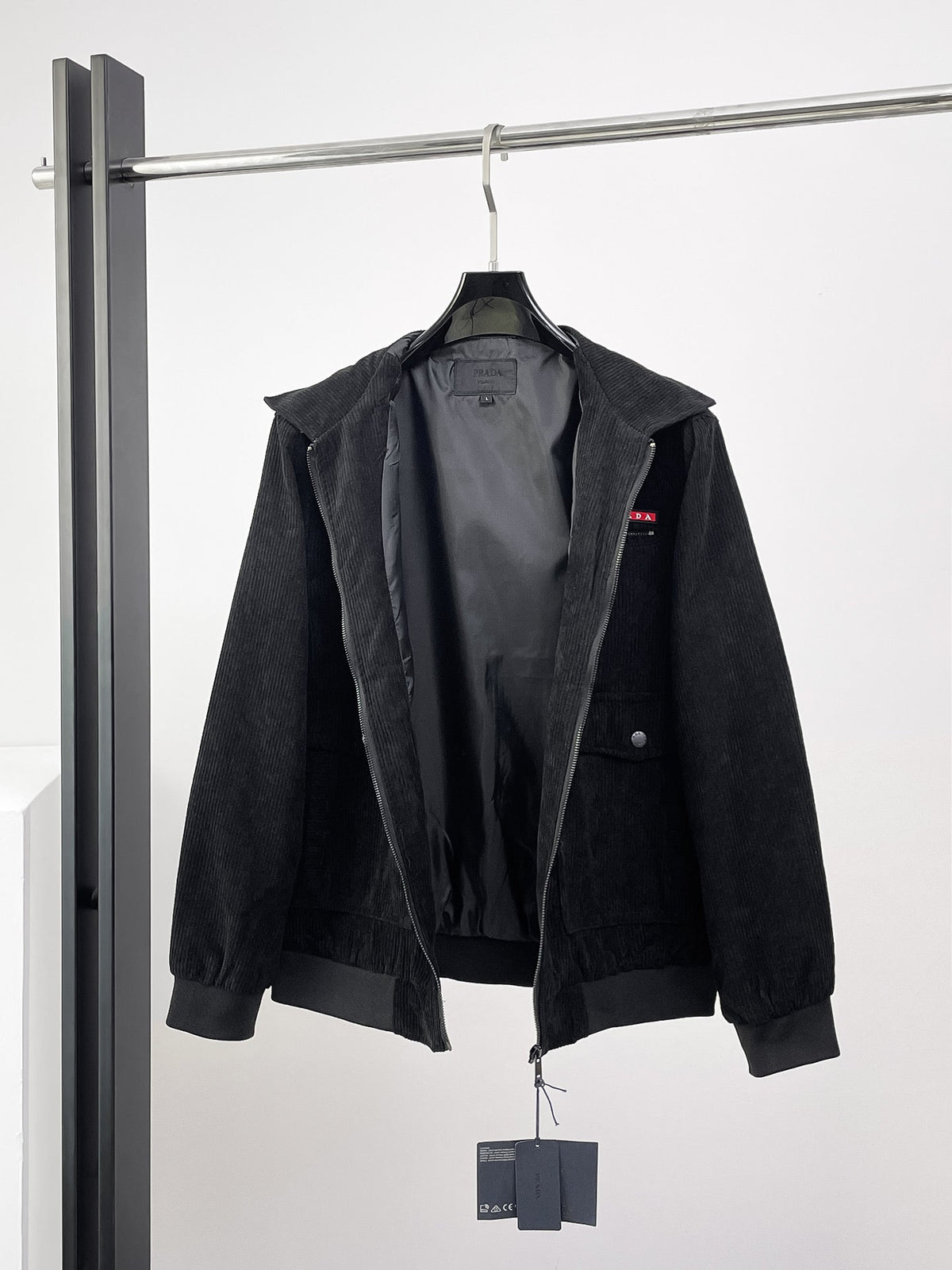 Classic Jacket - 01