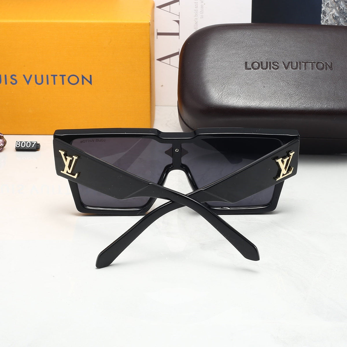 Classic Sunglasses - 04