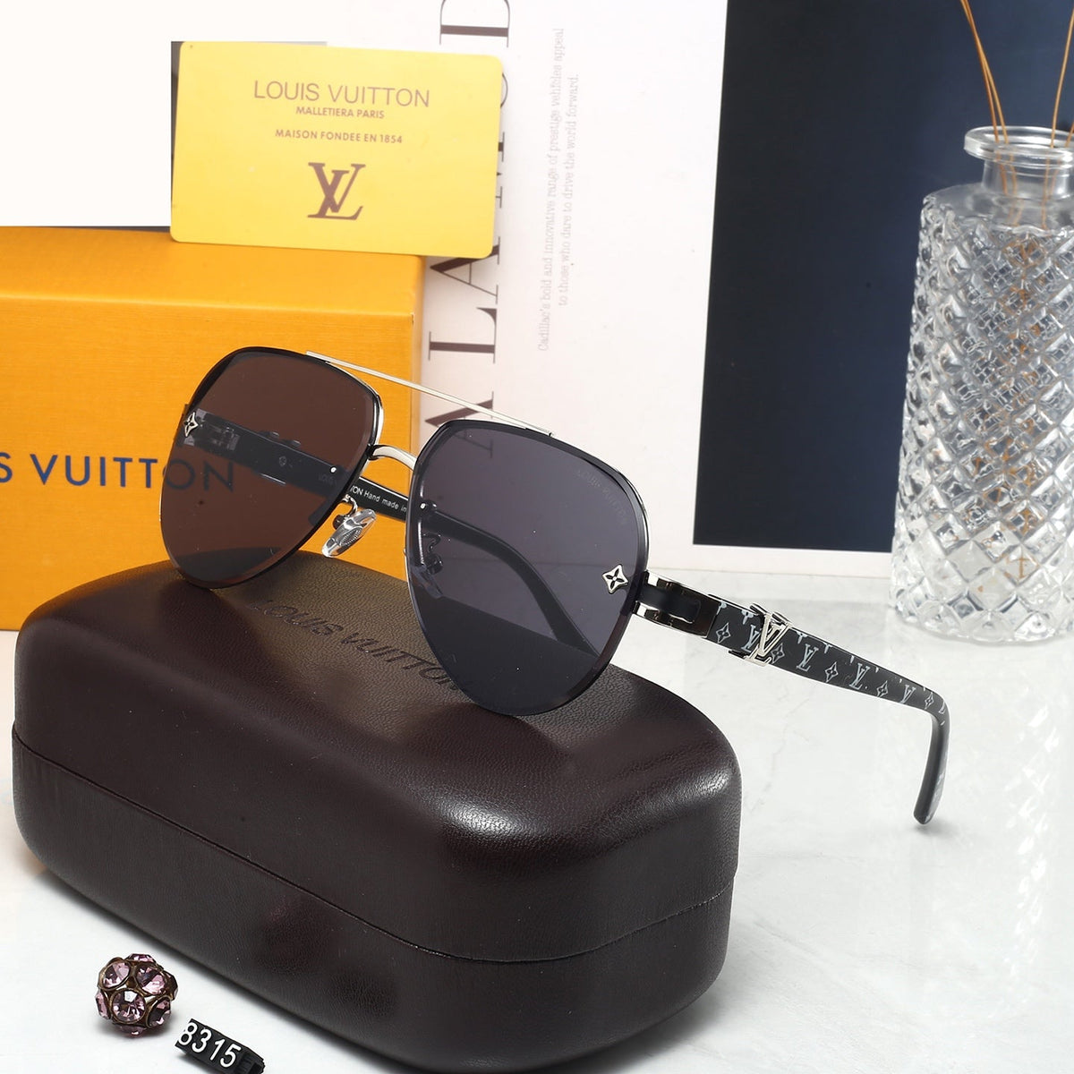 Classic Sunglasses - 09