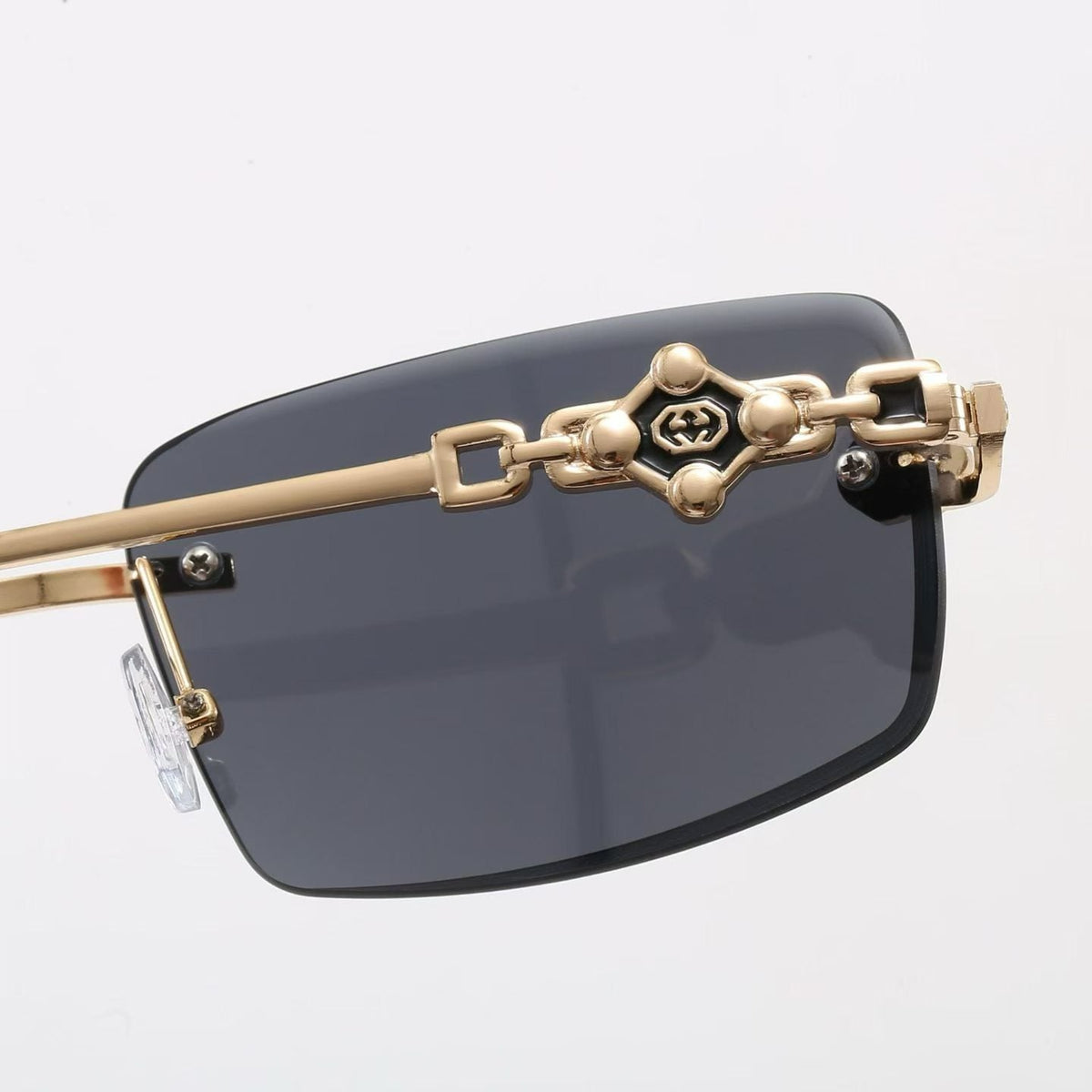 Classic Sunglasses - 100