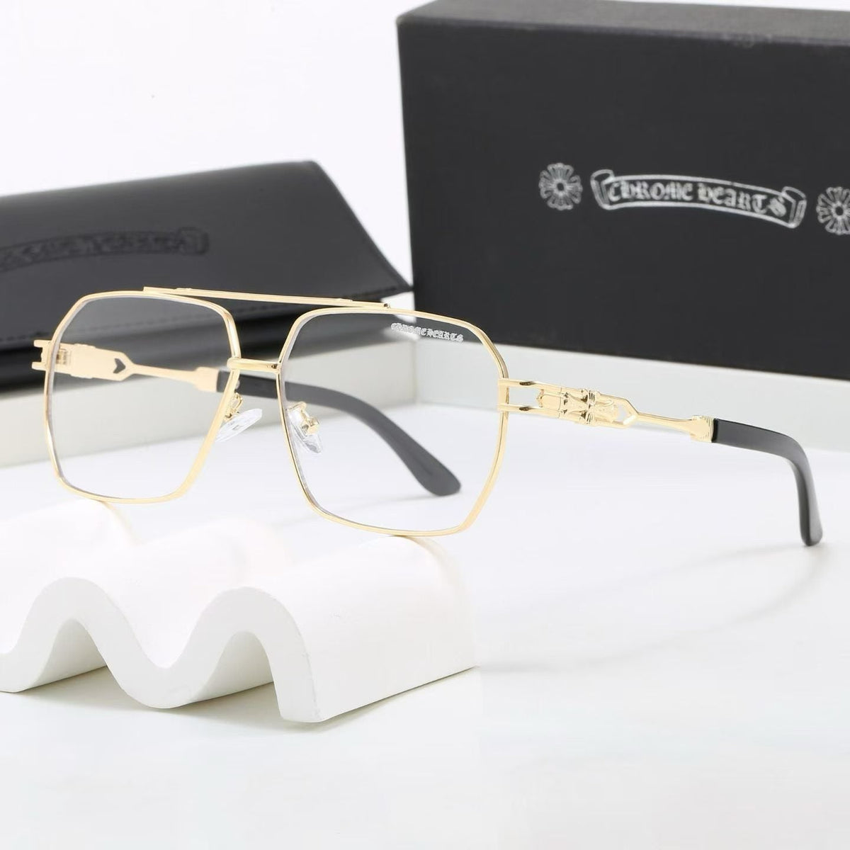 Classic Sunglasses - 101