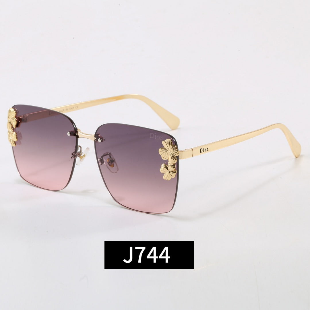 Classic Sunglasses - 32
