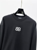 Classic Sweatshirt - 01