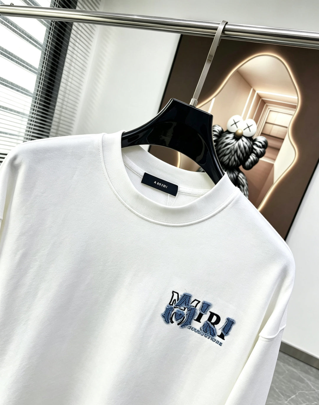 Classic Sweatshirt - 02