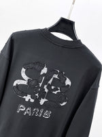 Classic Sweatshirt - 05