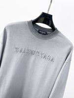 Classic Sweatshirt - 05