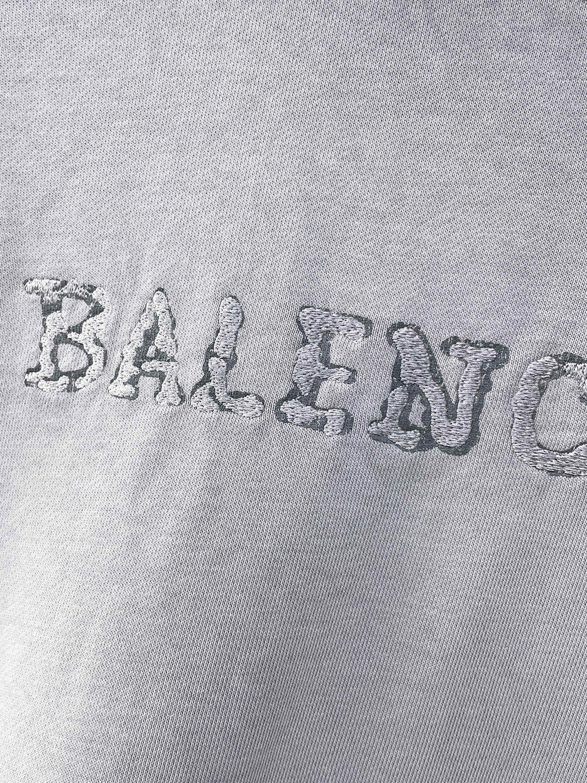 Classic Sweatshirt - 05