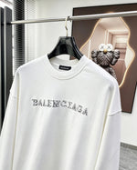 Classic Sweatshirt - 05