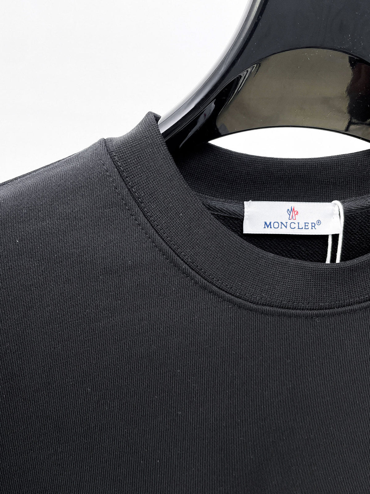 Classic Sweatshirt - 06