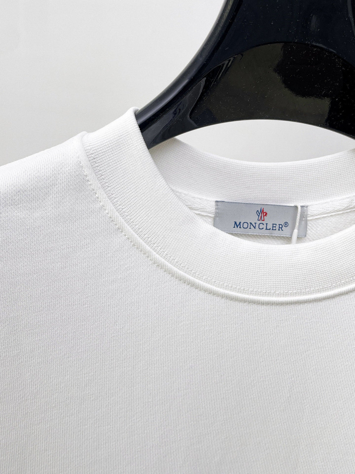 Classic Sweatshirt - 06