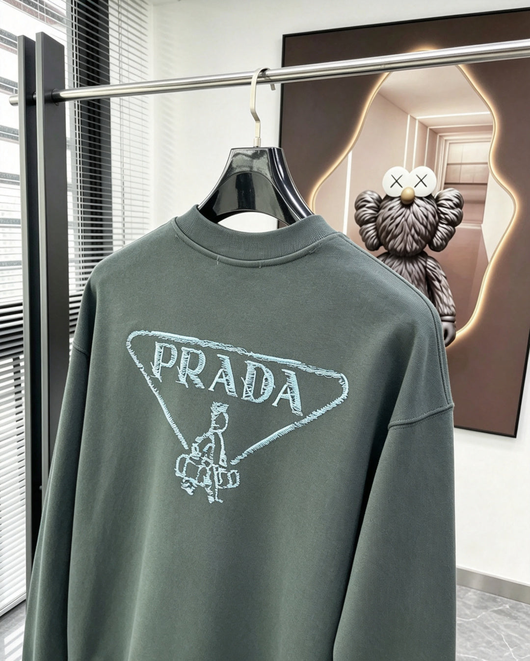 Classic Sweatshirt - 07