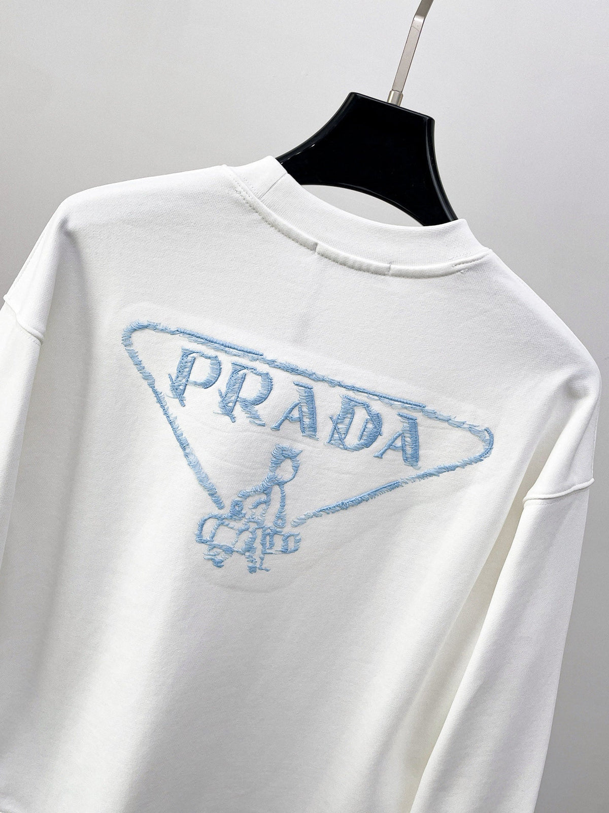 Classic Sweatshirt - 07