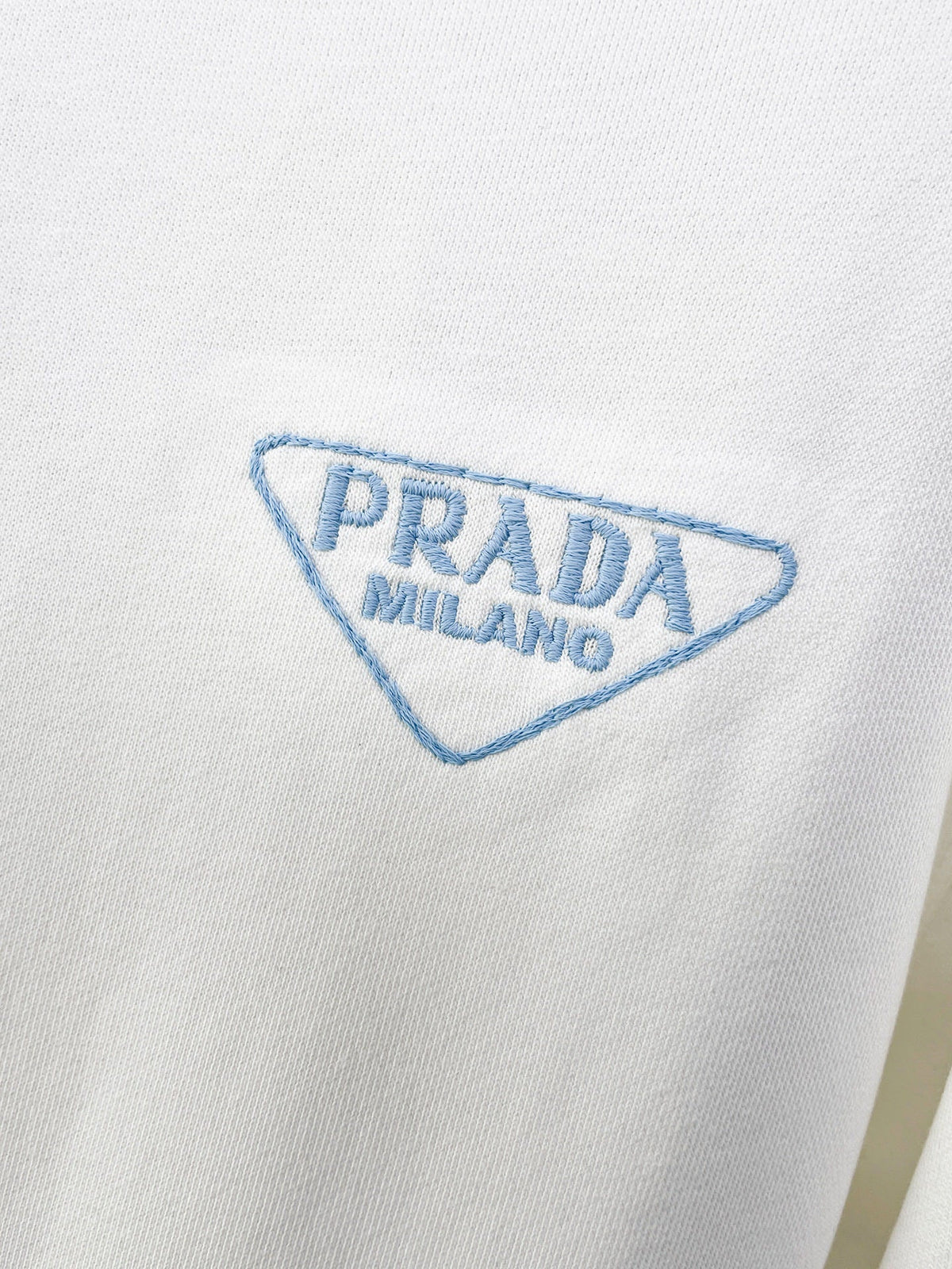 Classic Sweatshirt - 07