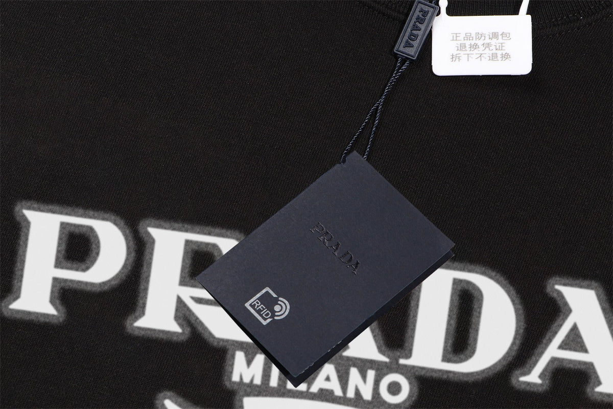 Classic Sweatshirt - 34