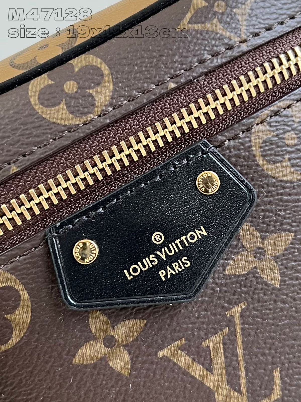 Exquisite leather bags-359