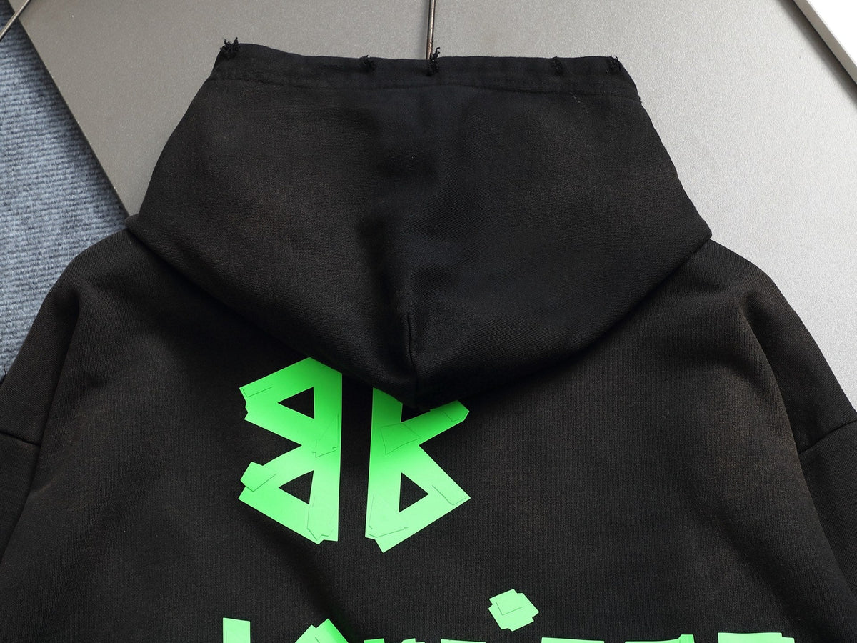 Classic Fit Hoodie-1005