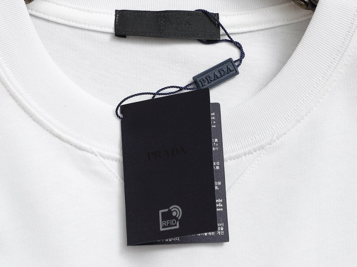 Classic T-shirt-120