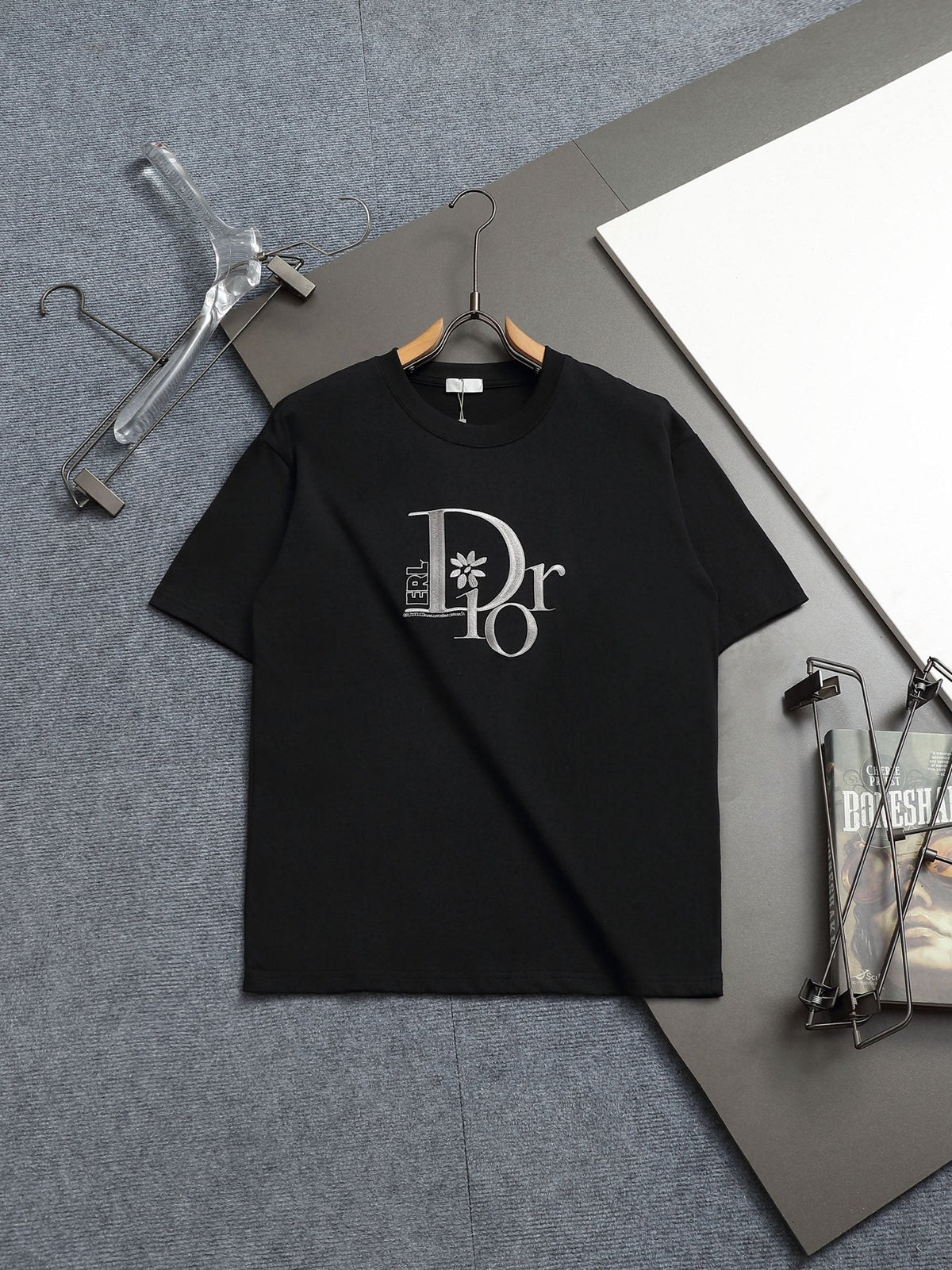Classic T-shirt-129