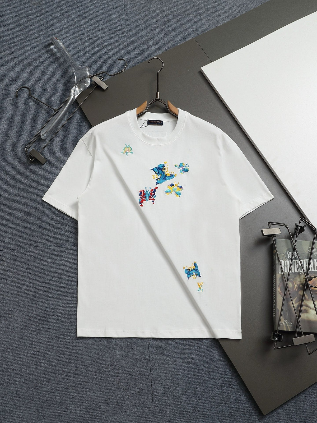 Classic T-shirt-150