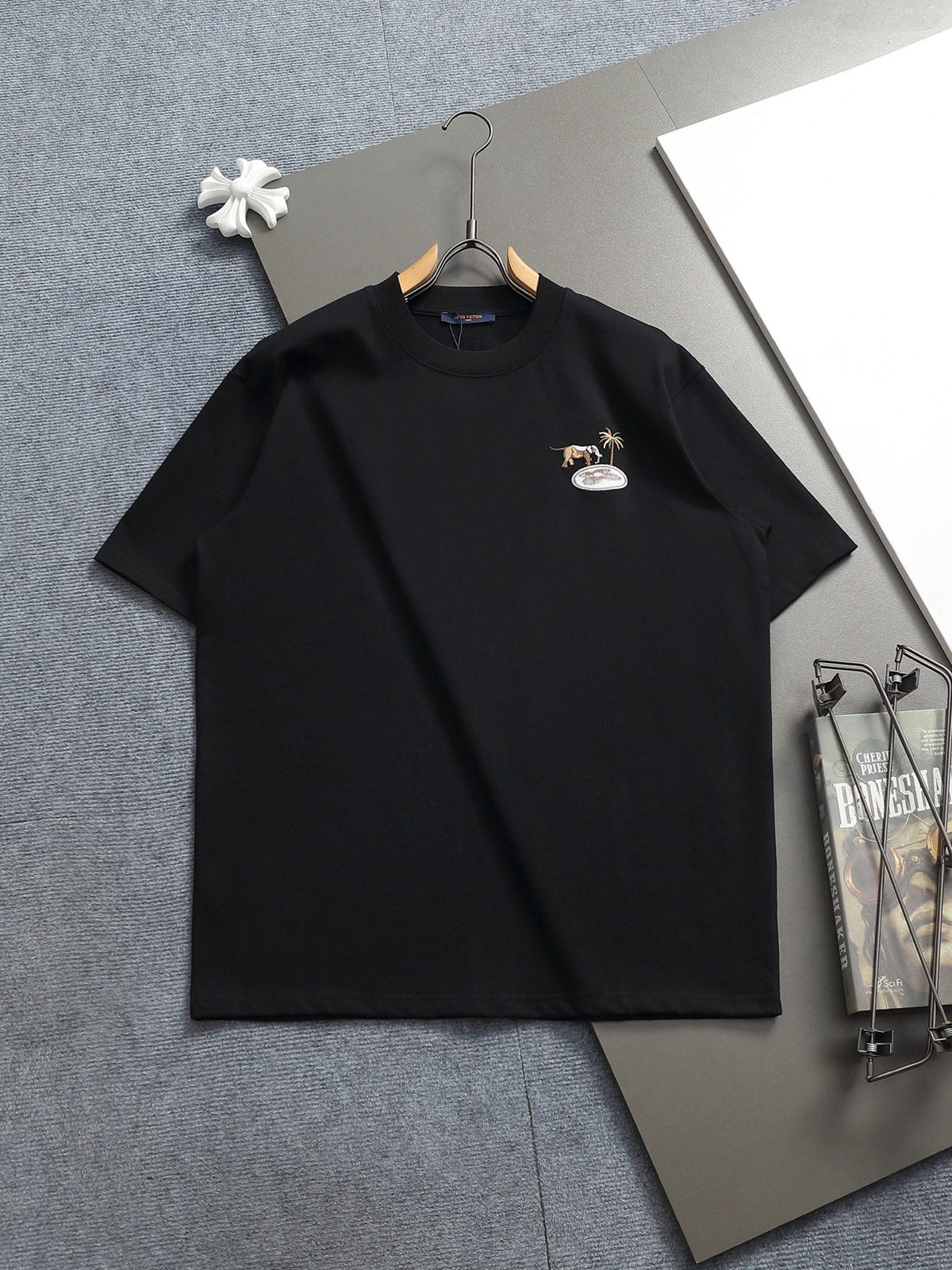 Classic T-shirt-221