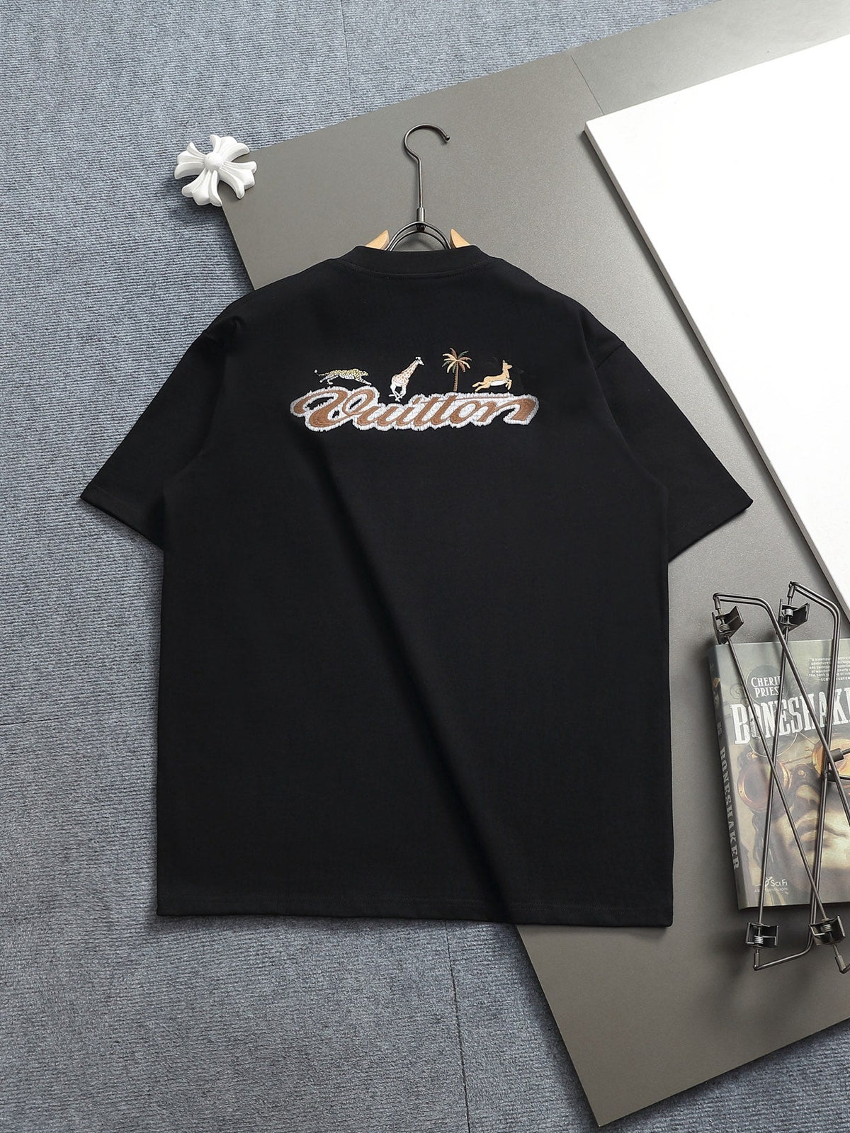 Classic T-shirt-221