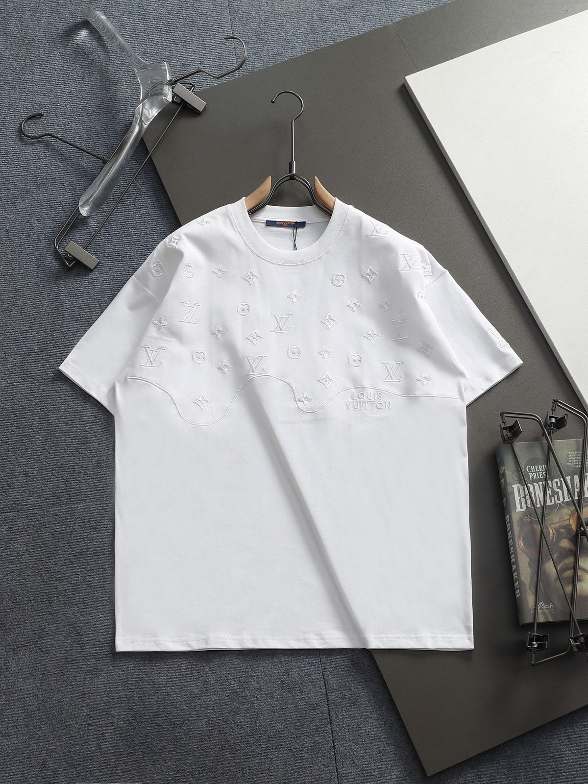 Classic T-shirt-229