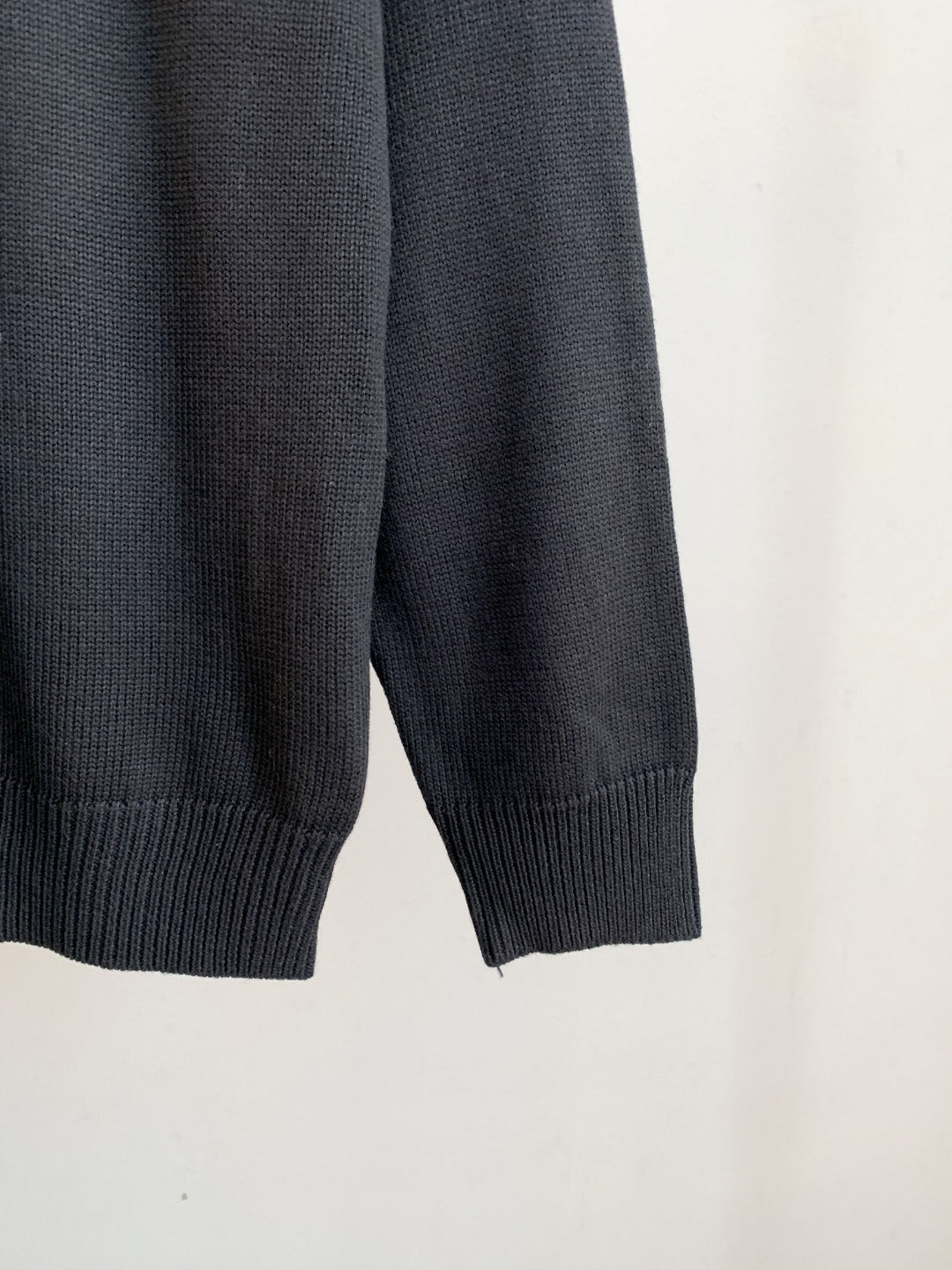 Classic Fashion Sweater-1171