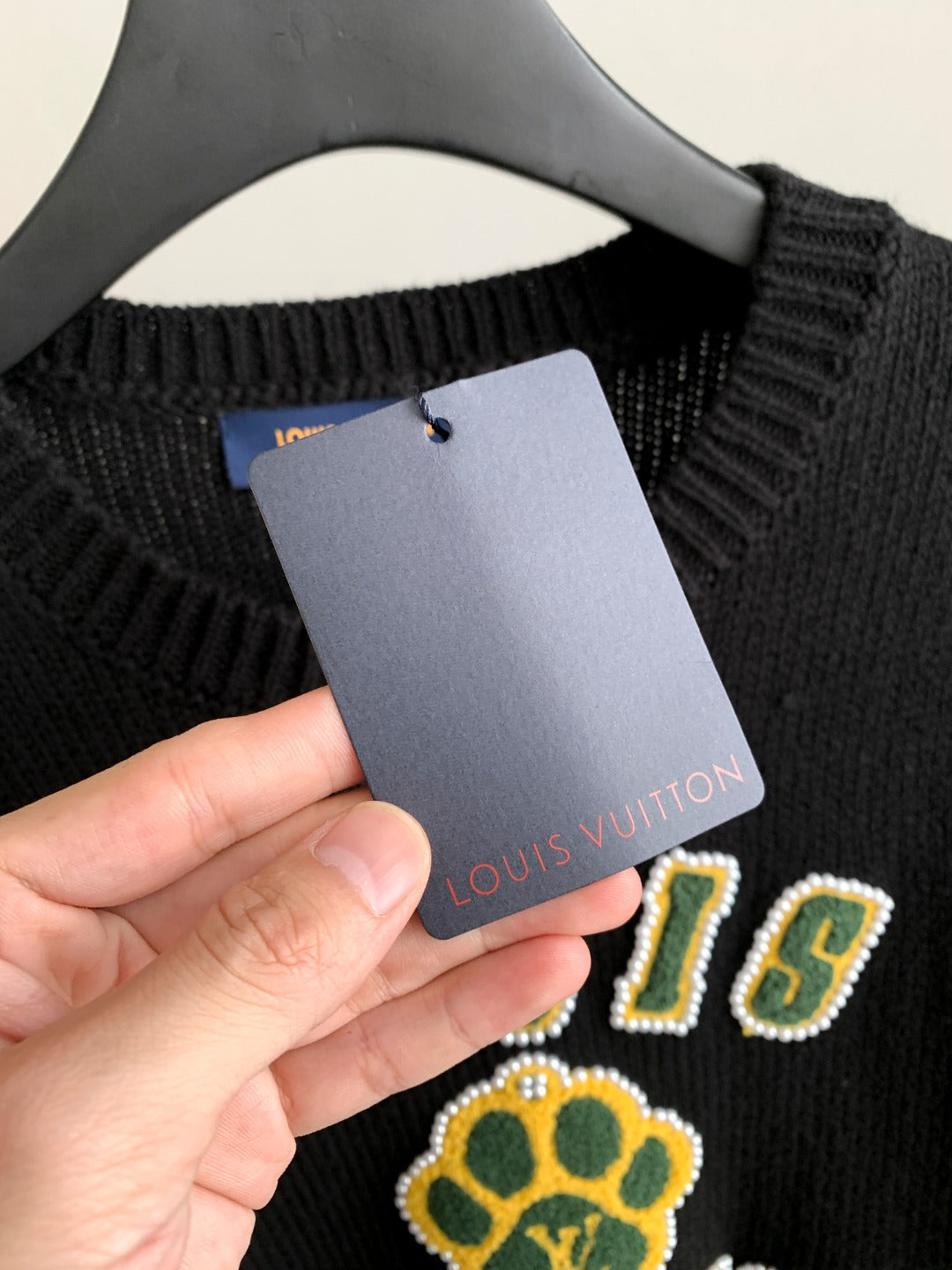 Classic Fashion Sweater-1159