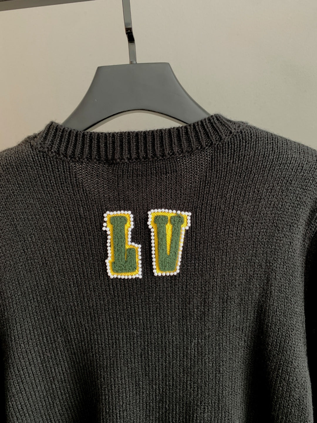 Classic Fashion Sweater-1159