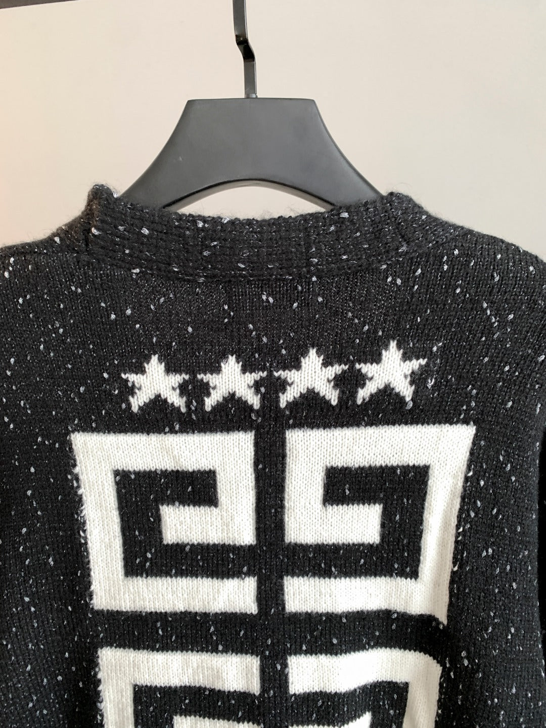 Classic Fashion Sweater-1152
