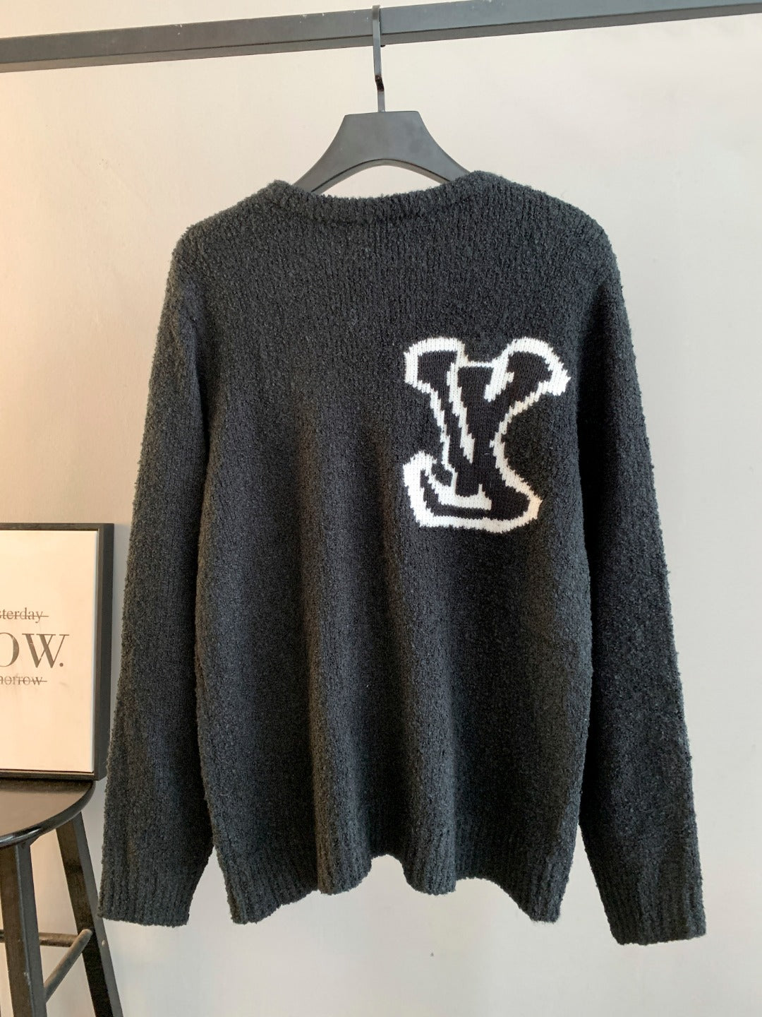 Classic Fashion Sweater-1144