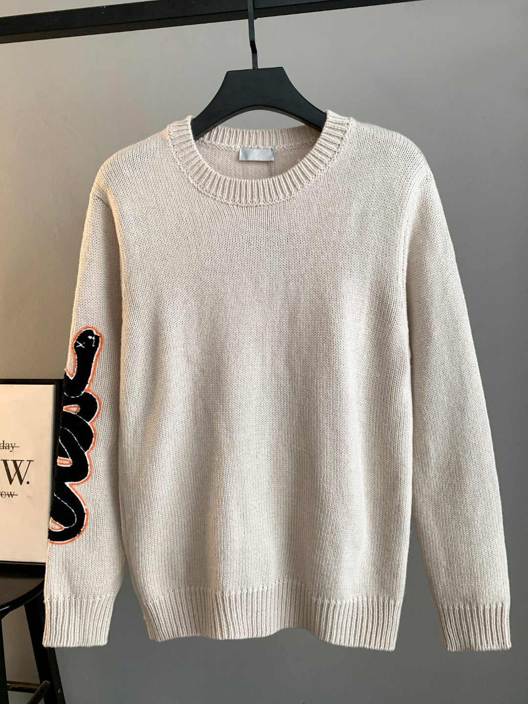 Classic Fashion Sweater-1140