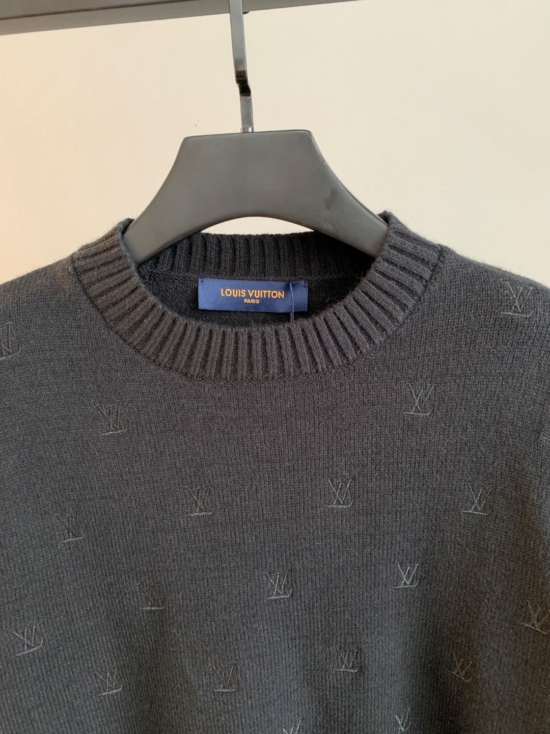 Classic Fashion Sweater-1131