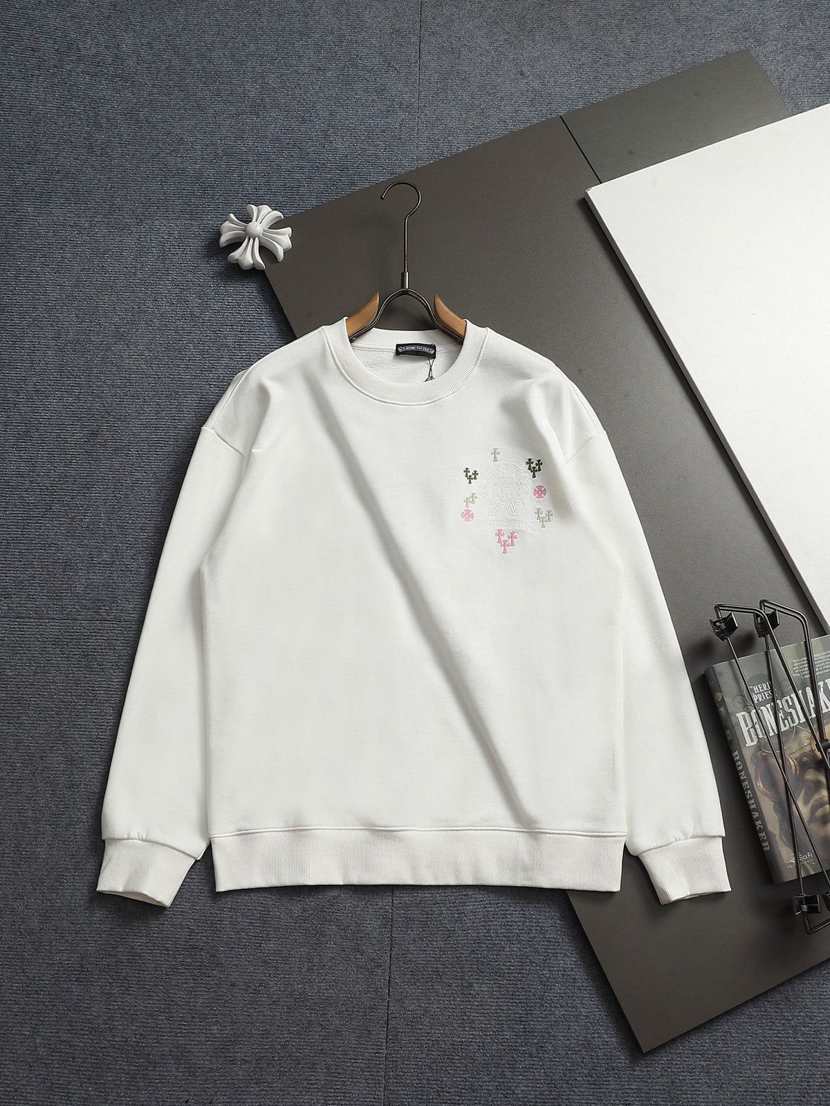 Classic Fashion Sweater-1175