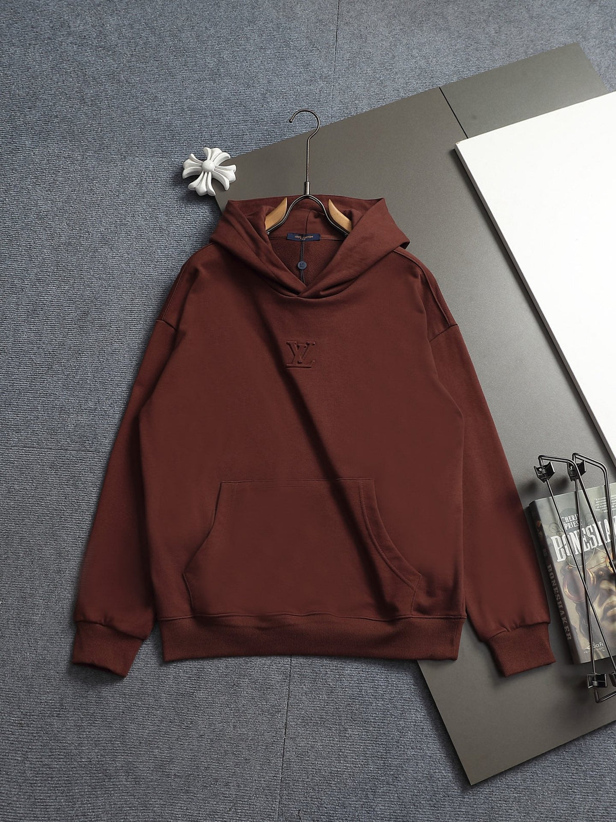 Classic Fit Hoodie-1108