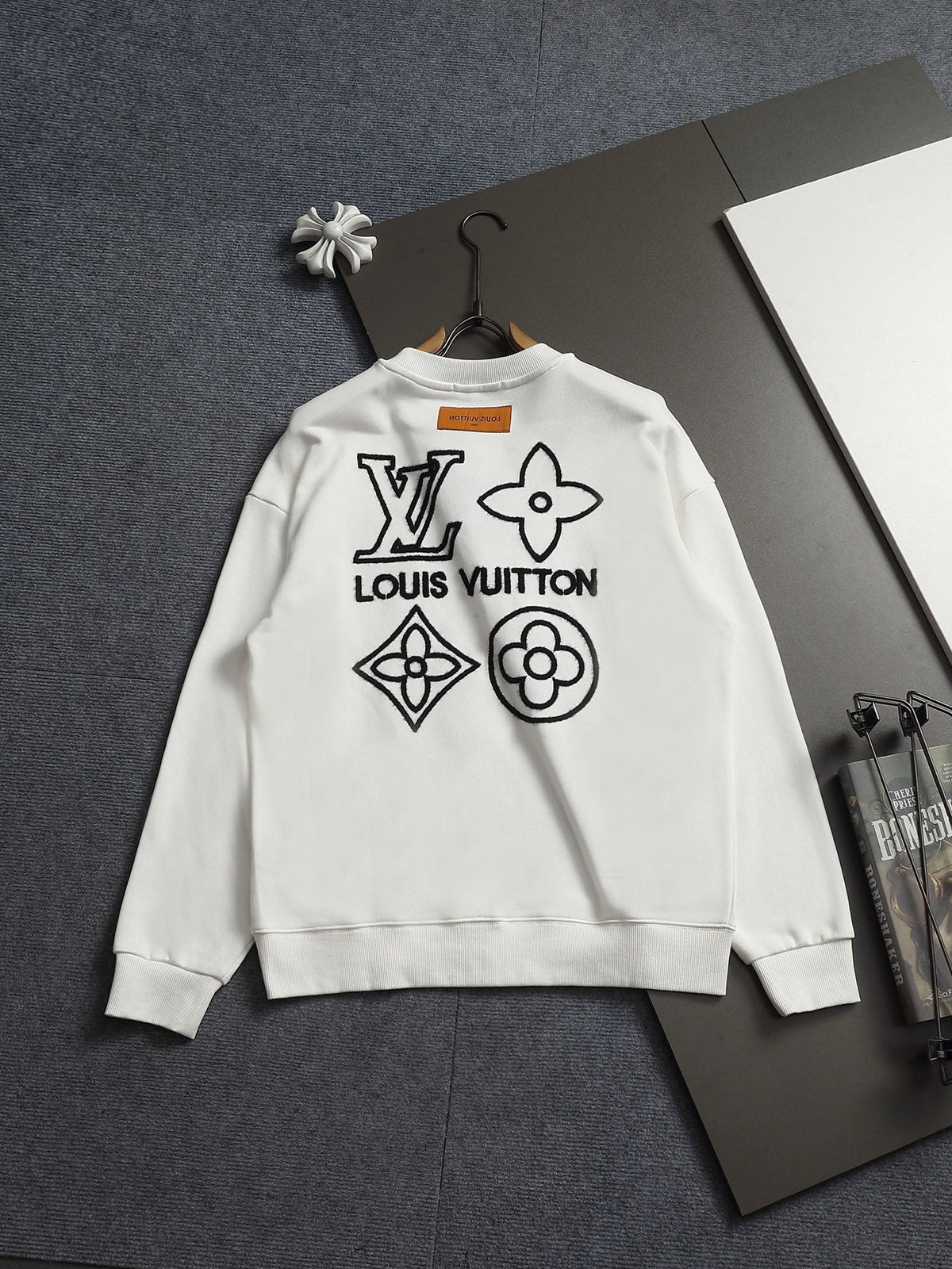 Classic Fashion Sweater-1184