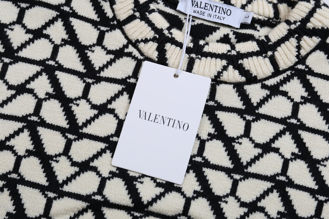 Classic Fashion Sweater-1202