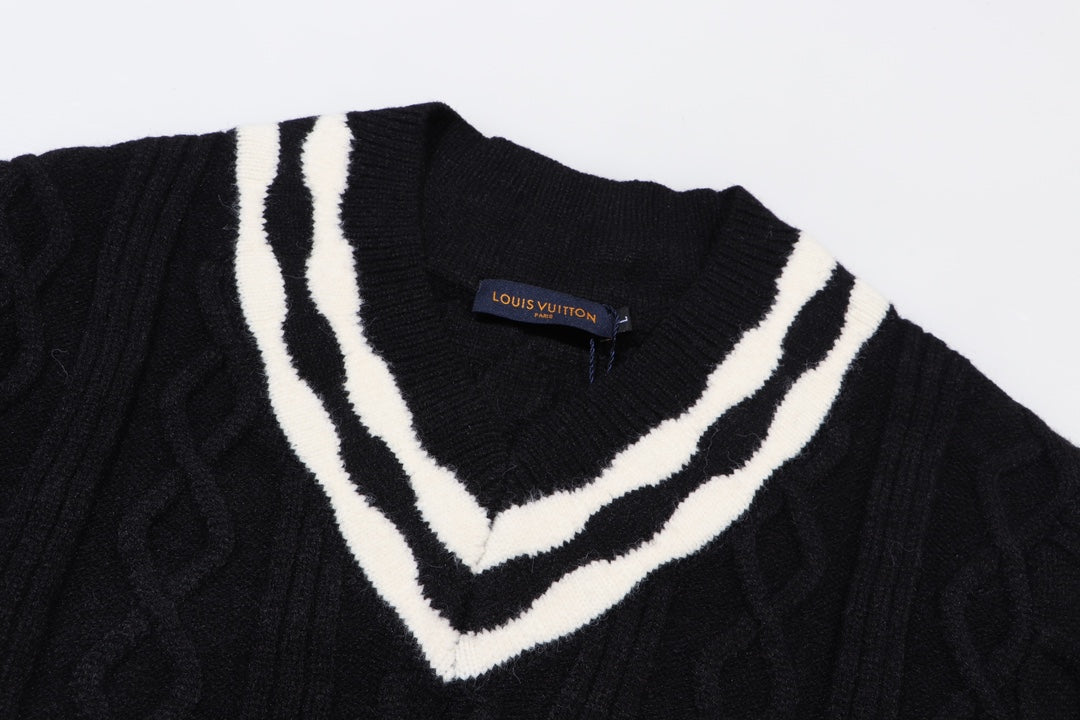 Classic Fashion Sweater-1270