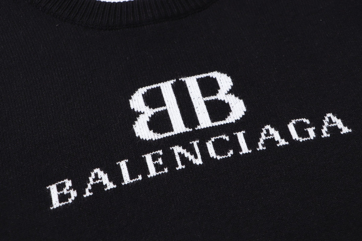 Classic Fashion Sweater-1300