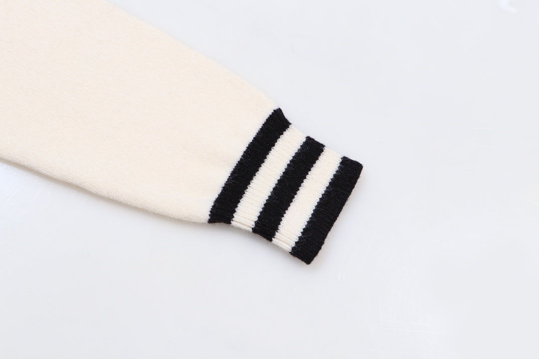 Classic Fashion Sweater-1306