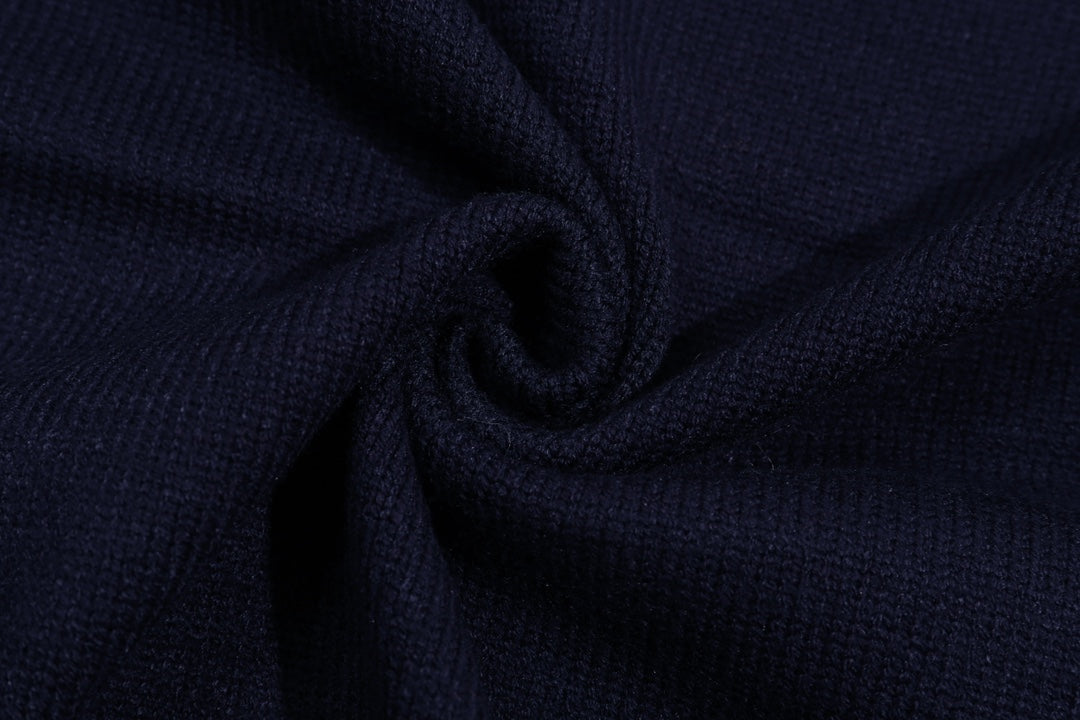 Classic Fashion Sweater-1396