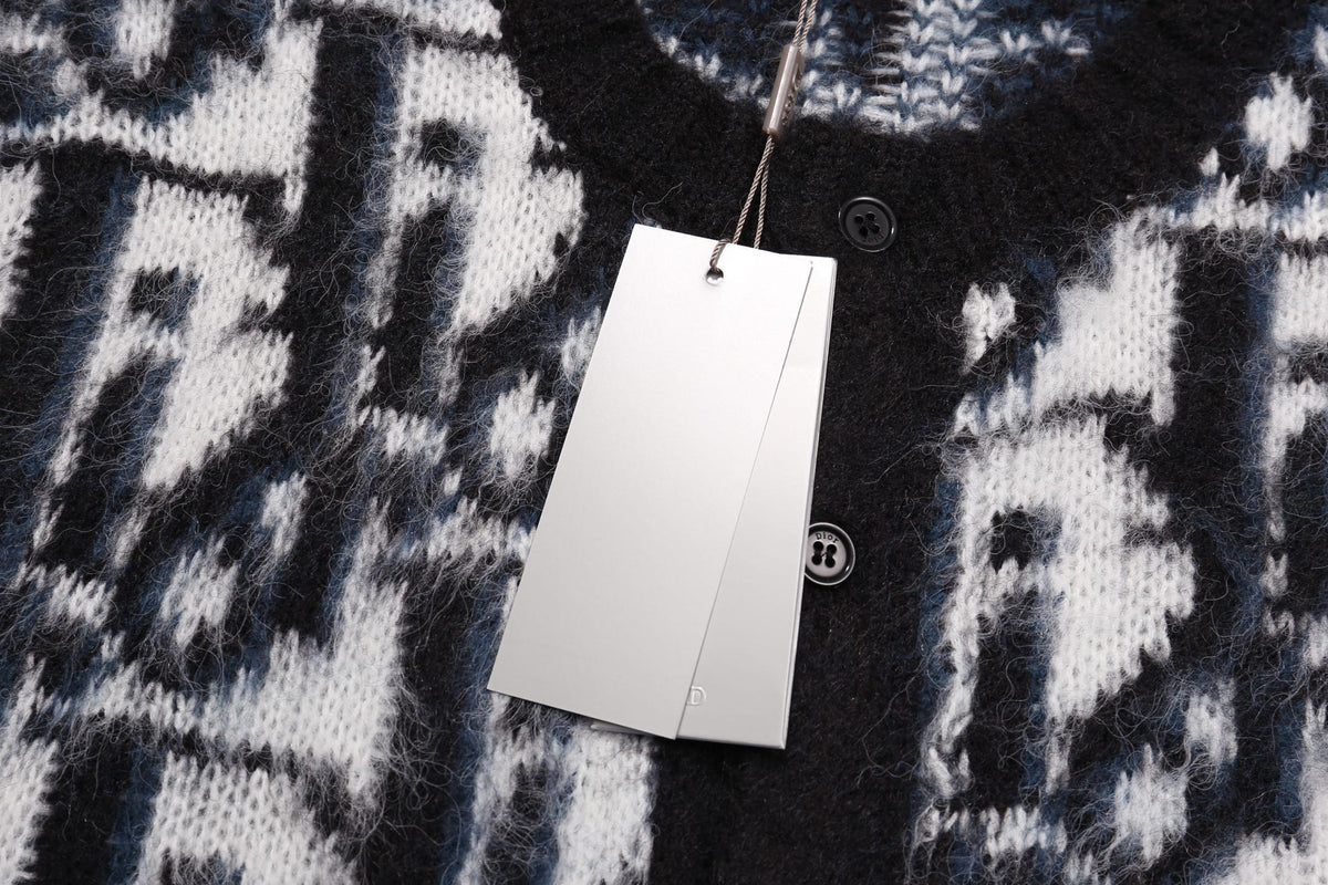 Classic Fashion Sweater-1442