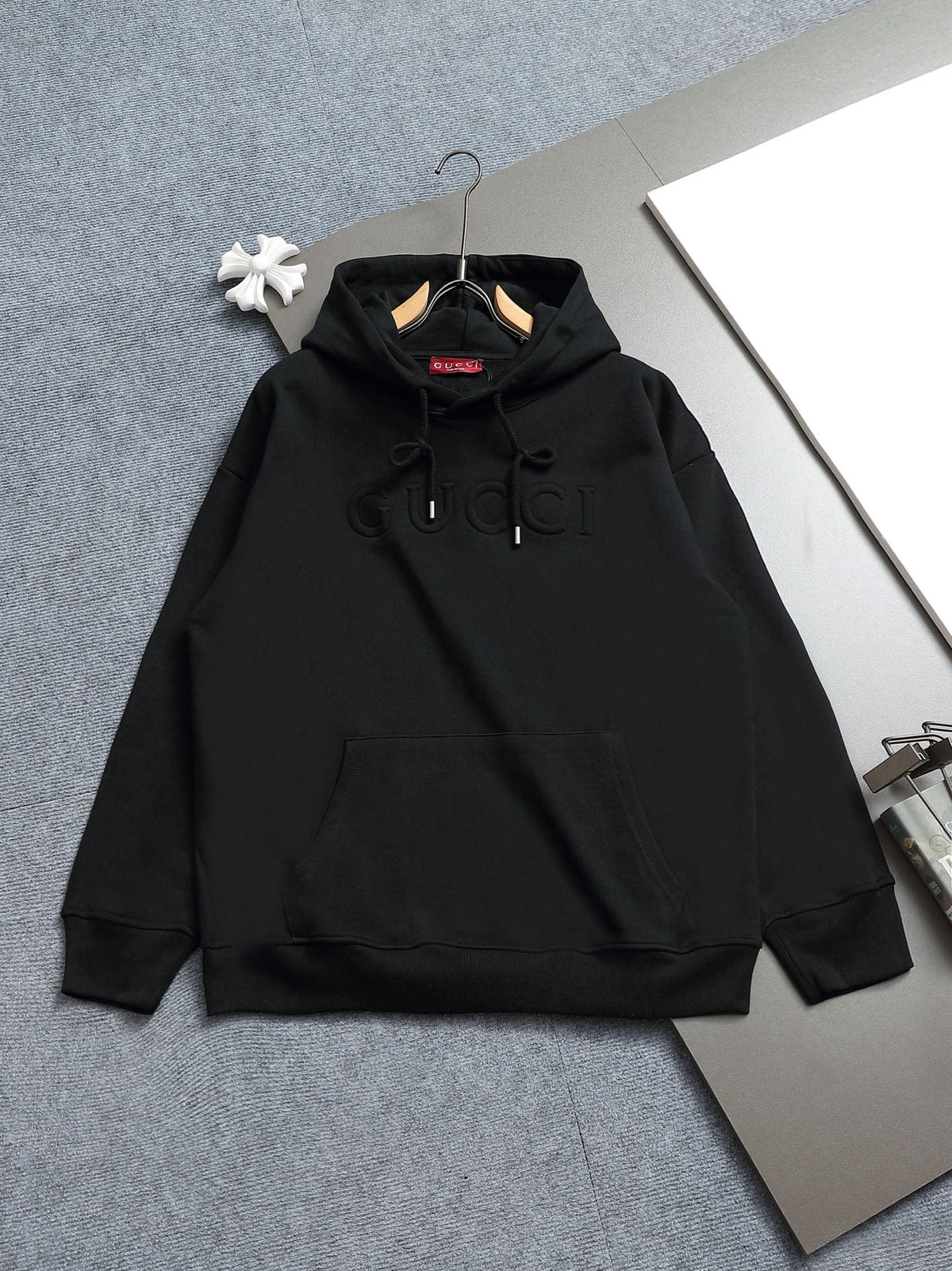 Classic Fit Hoodie-1134