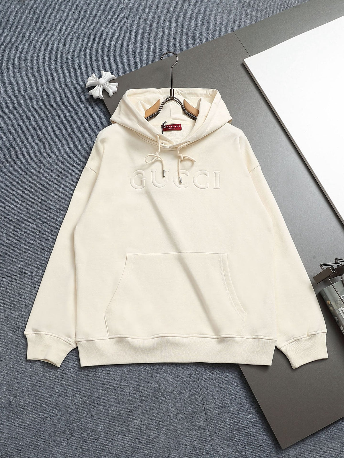 Classic Fit Hoodie-1134