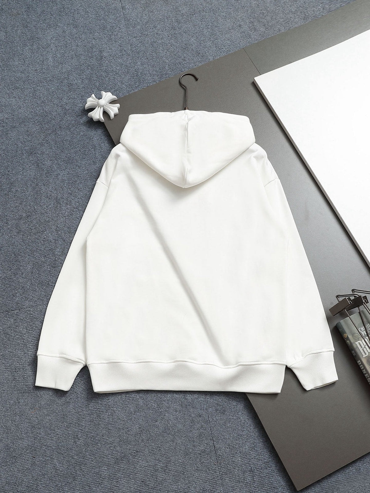 Classic Fit Hoodie-1141