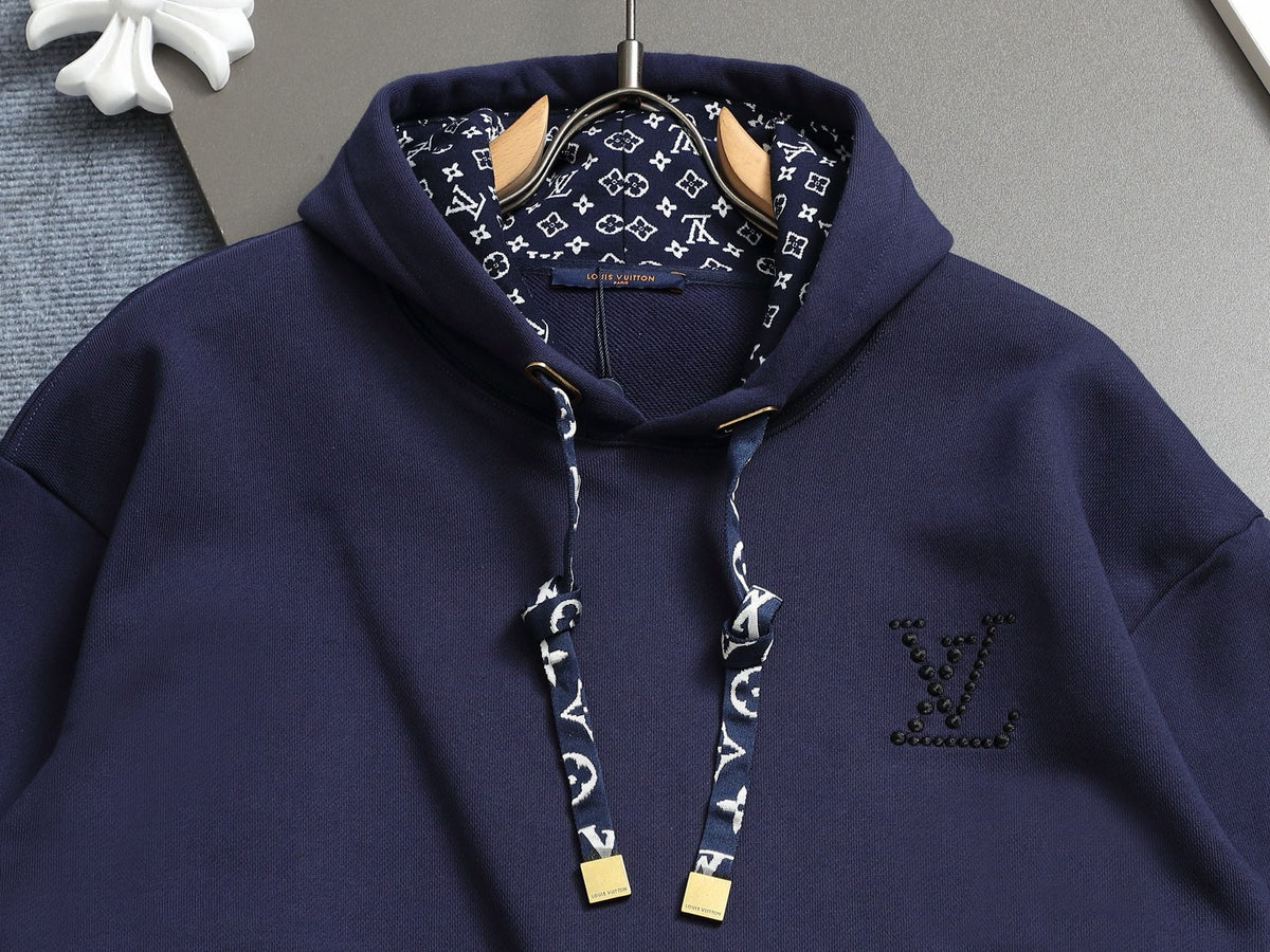 Classic Fit Hoodie-1137