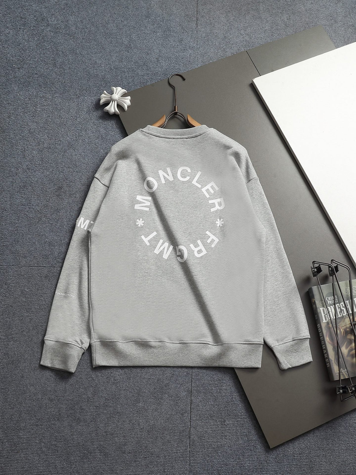 Classic Fashion Sweater-1448