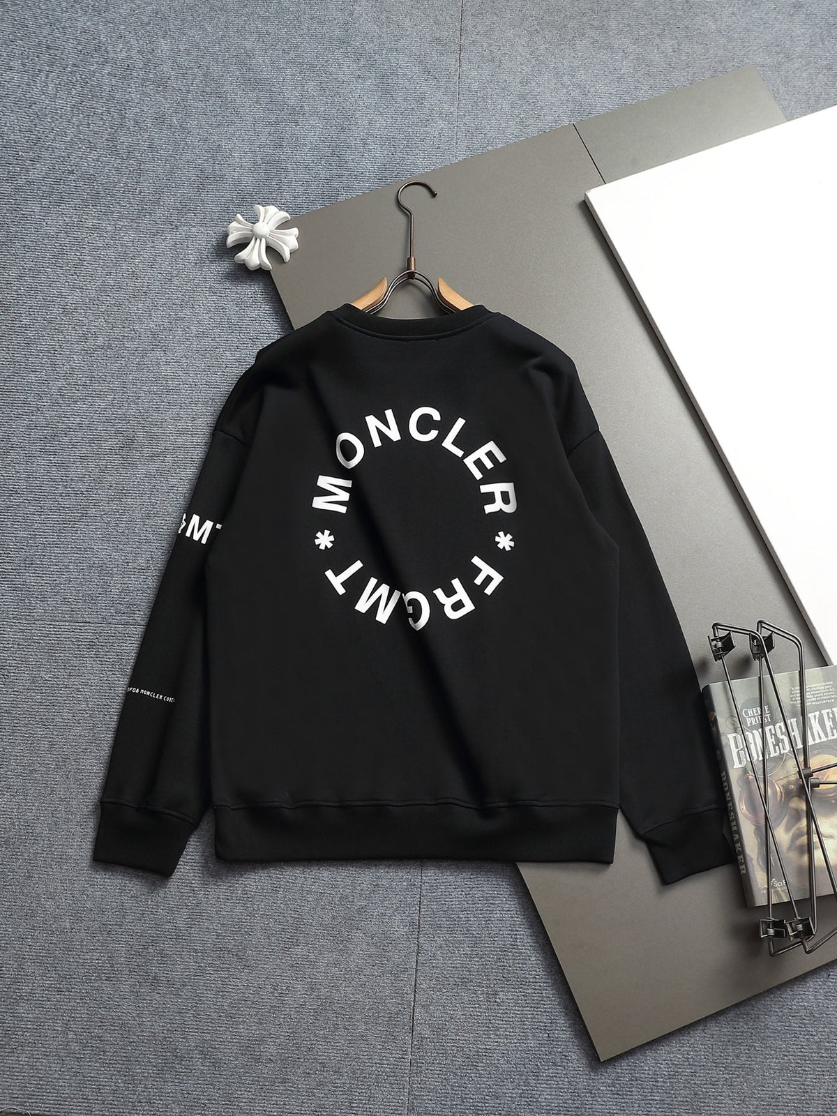 Classic Fashion Sweater-1448