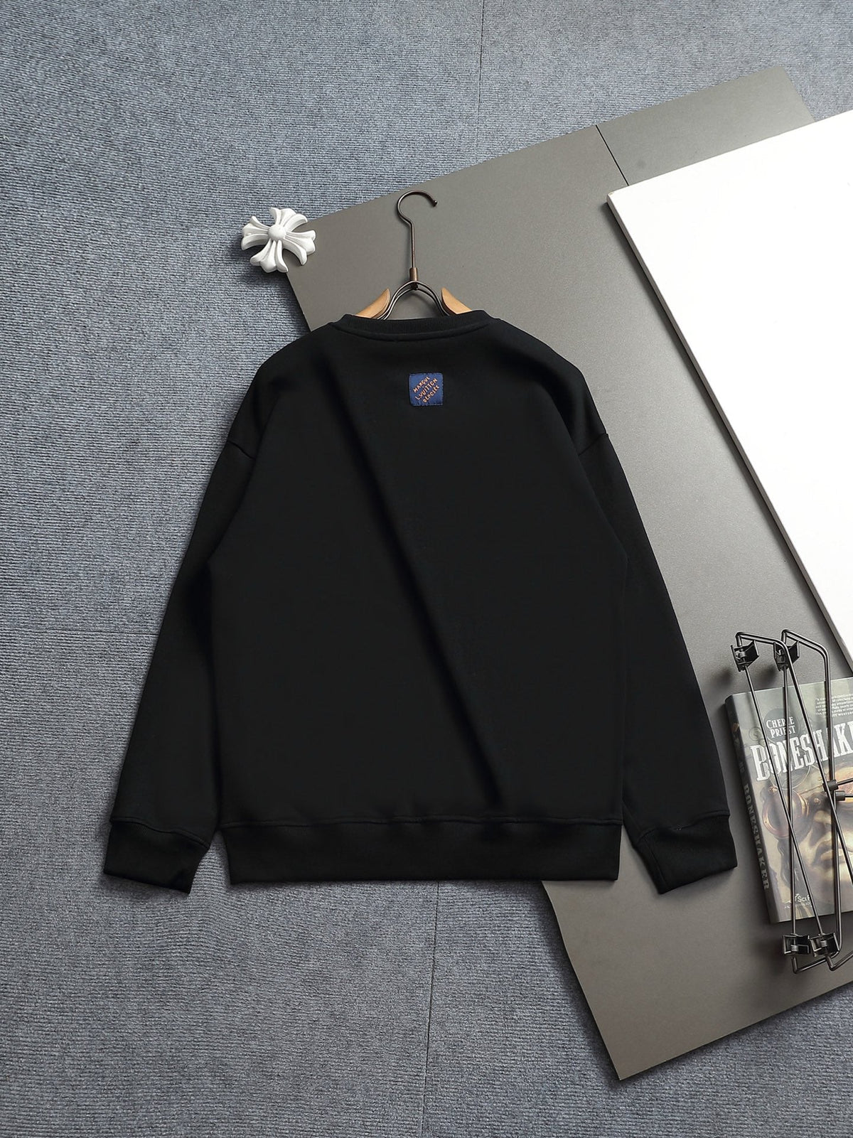 Classic Fashion Sweater-1450